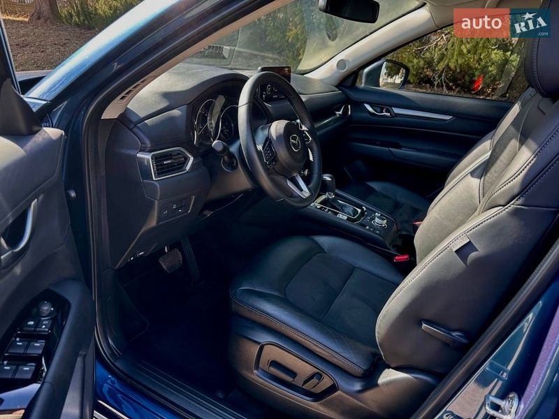 Внедорожник / Кроссовер Mazda CX-5 2023 в Ровно