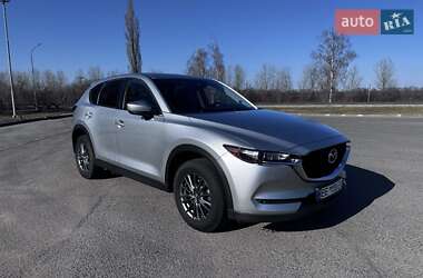 Внедорожник / Кроссовер Mazda CX-5 2017 в Золотоноше