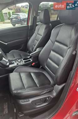 Внедорожник / Кроссовер Mazda CX-5 2015 в Ровно