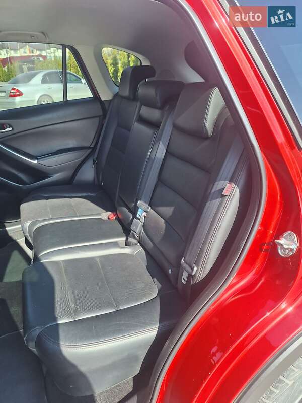 Внедорожник / Кроссовер Mazda CX-5 2015 в Ровно