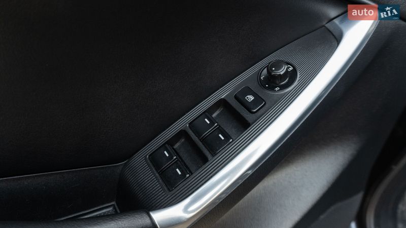 Внедорожник / Кроссовер Mazda CX-5 2014 в Ивано-Франковске фото 37 Внедорожник / Кроссовер Mazda CX-5 2014 в Ивано-Франковске