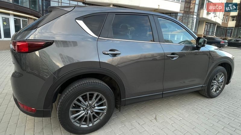 Внедорожник / Кроссовер Mazda CX-5 2017 в Тернополе