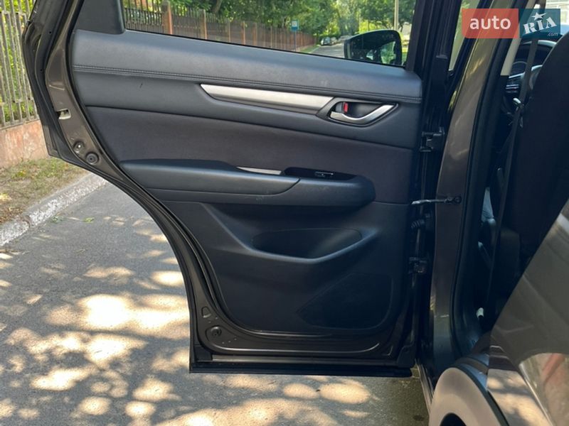 Внедорожник / Кроссовер Mazda CX-5 2017 в Чернигове