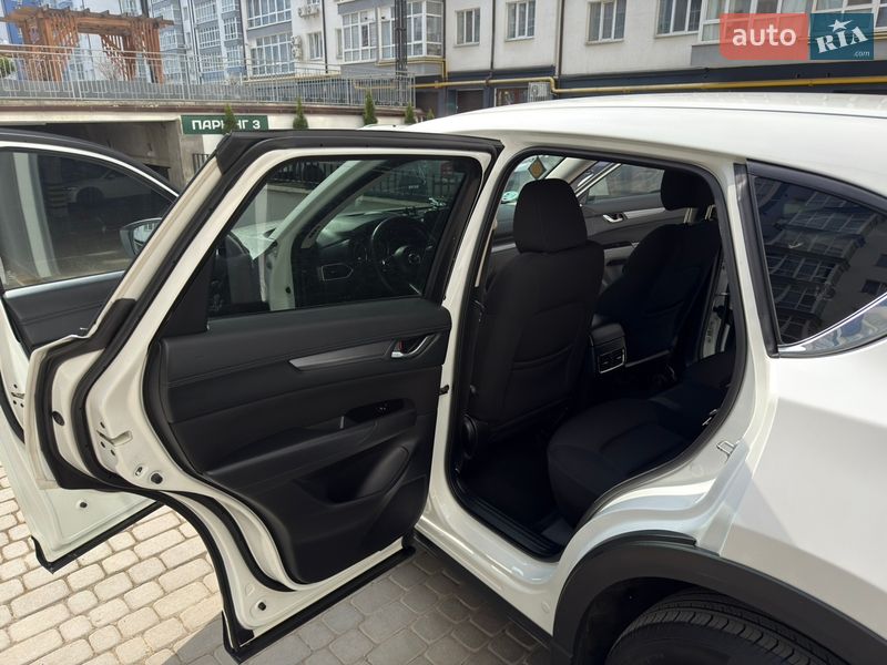 Внедорожник / Кроссовер Mazda CX-5 2018 в Ивано-Франковске фото 14 Внедорожник / Кроссовер Mazda CX-5 2018 в Ивано-Франковске