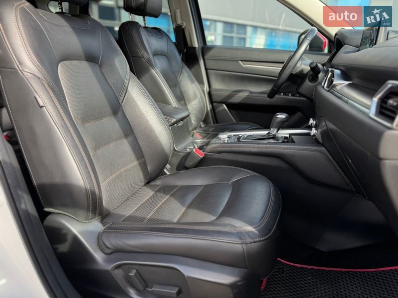 Внедорожник / Кроссовер Mazda CX-5 2019 в Киеве