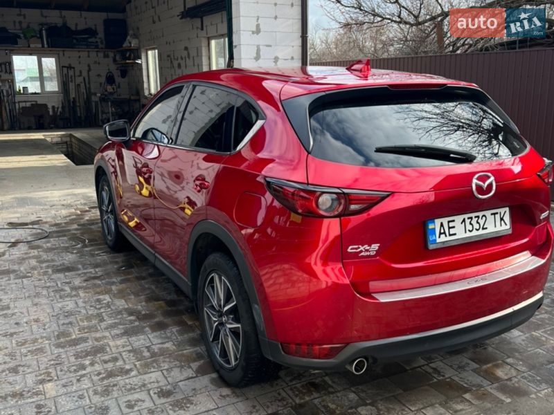 Позашляховик / Кросовер Mazda CX-5 2017 в Дніпрі