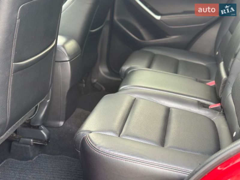 Внедорожник / Кроссовер Mazda CX-5 2015 в Стрые