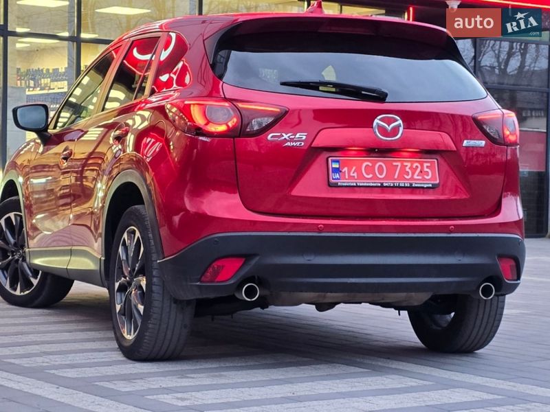 Внедорожник / Кроссовер Mazda CX-5 2015 в Стрые