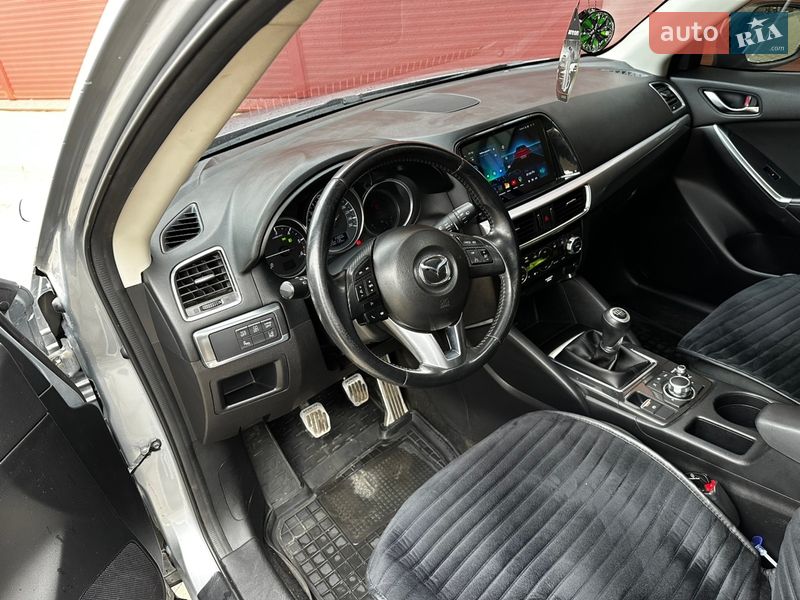 Внедорожник / Кроссовер Mazda CX-5 2016 в Гайсине