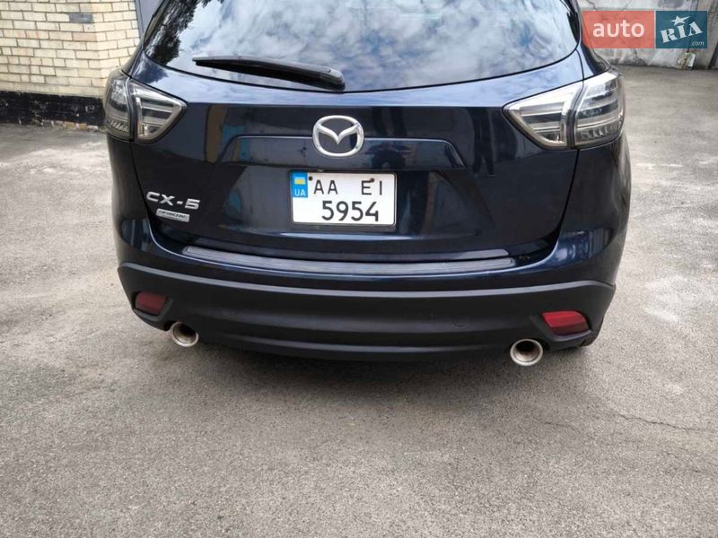 Внедорожник / Кроссовер Mazda CX-5 2016 в Киеве