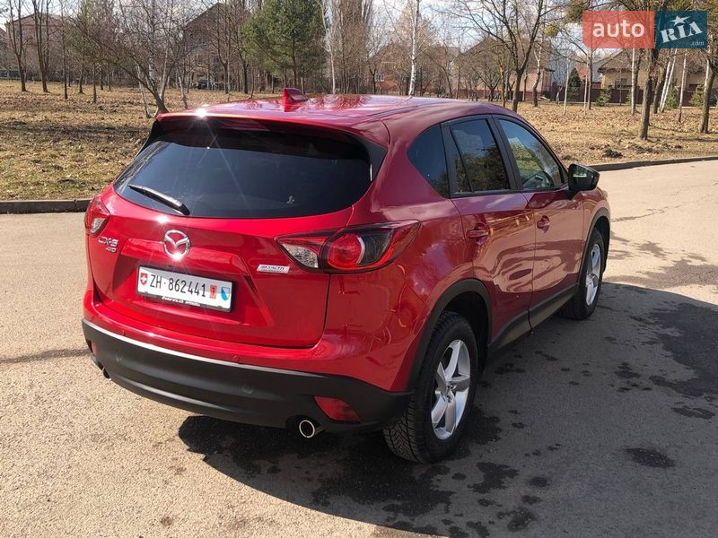Позашляховик / Кросовер Mazda CX-5 2015 в Рівному
