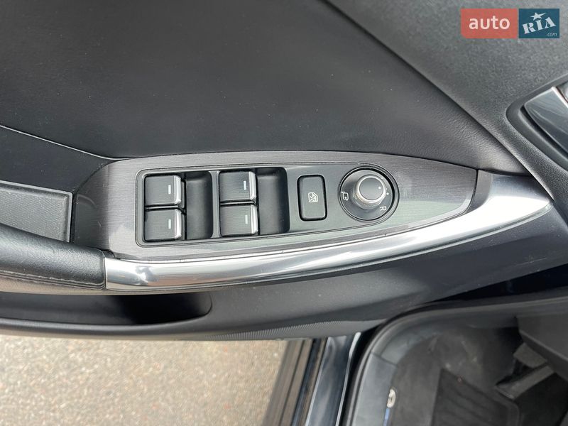 Позашляховик / Кросовер Mazda CX-5 2016 в Києві