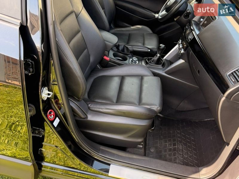 Внедорожник / Кроссовер Mazda CX-5 2013 в Черновцах