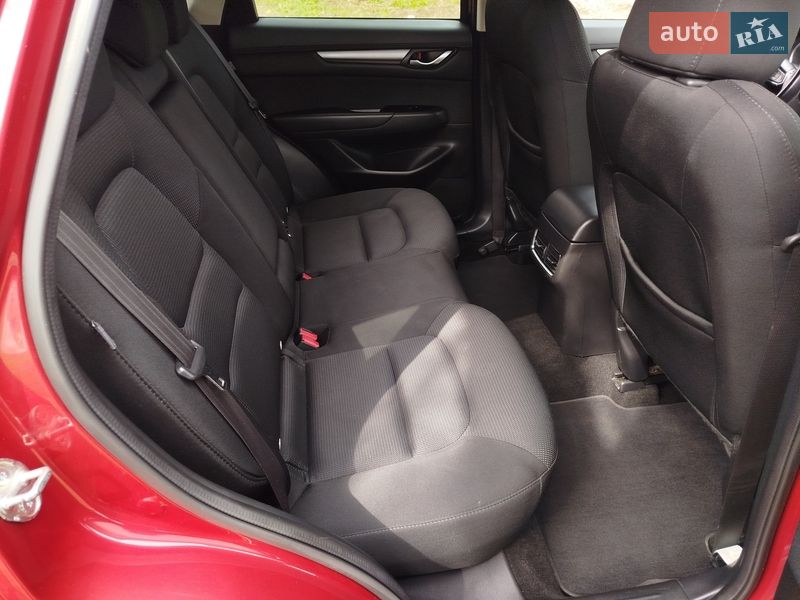 Внедорожник / Кроссовер Mazda CX-5 2017 в Киеве