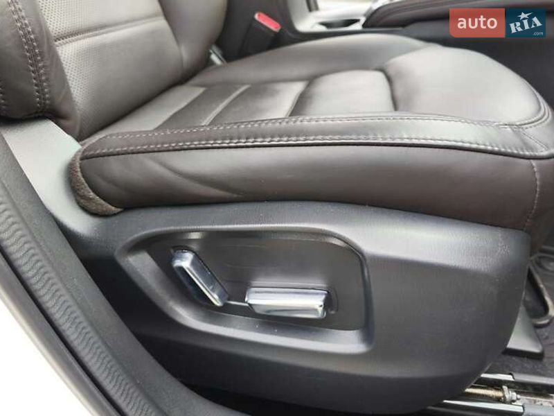Внедорожник / Кроссовер Mazda CX-5 2021 в Киеве