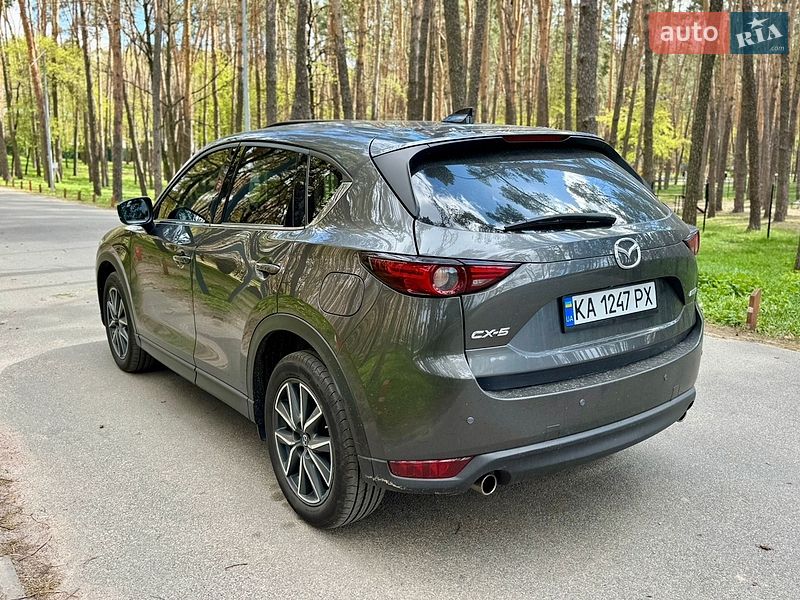 Внедорожник / Кроссовер Mazda CX-5 2017 в Киеве