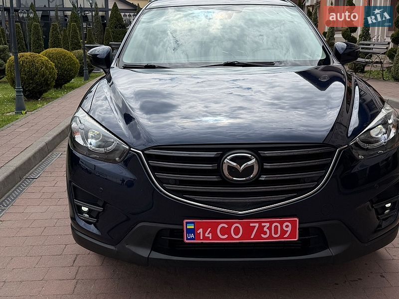 Внедорожник / Кроссовер Mazda CX-5 2016 в Стрые