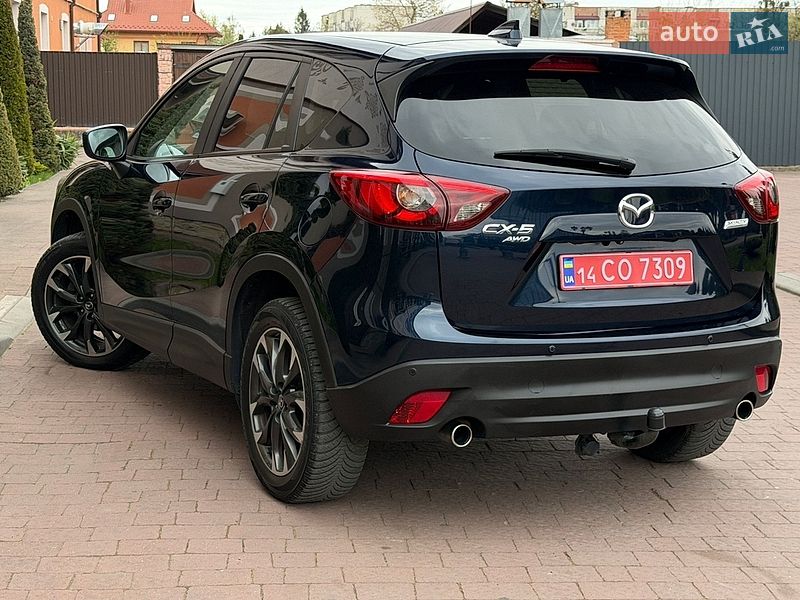 Внедорожник / Кроссовер Mazda CX-5 2016 в Стрые