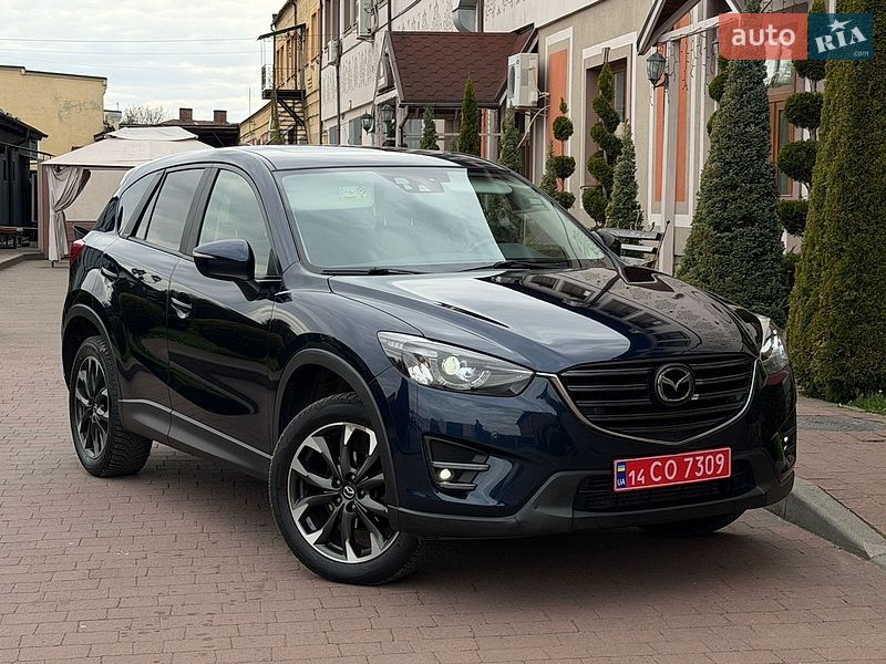 Внедорожник / Кроссовер Mazda CX-5 2016 в Стрые