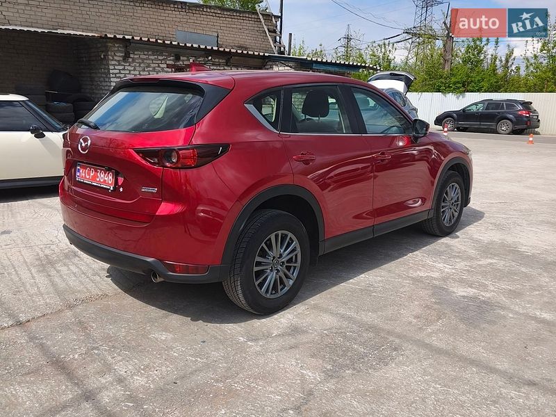 Внедорожник / Кроссовер Mazda CX-5 2017 в Кривом Роге