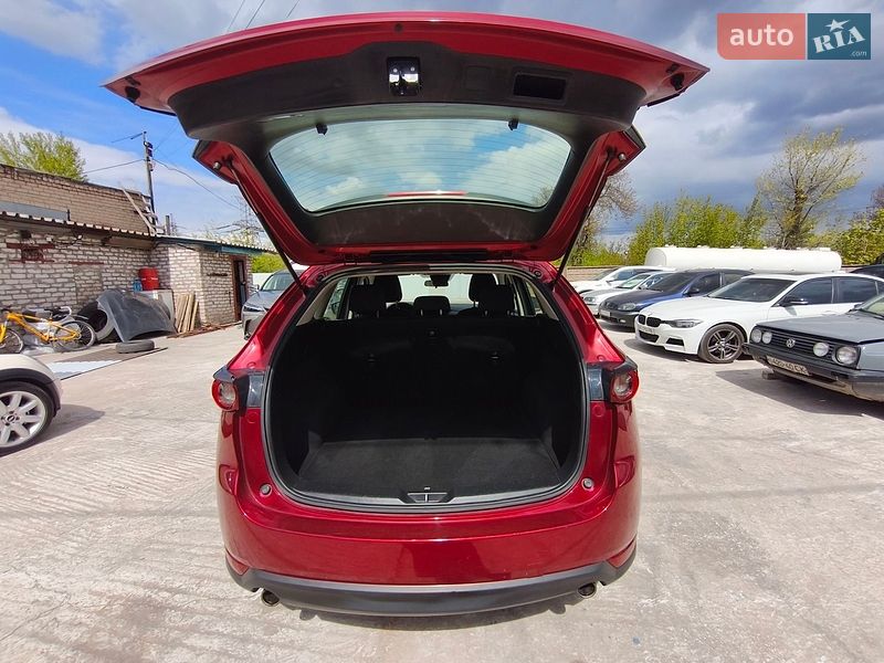Внедорожник / Кроссовер Mazda CX-5 2017 в Кривом Роге