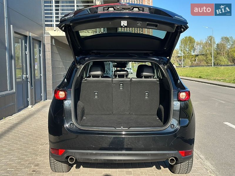 Внедорожник / Кроссовер Mazda CX-5 2019 в Киеве