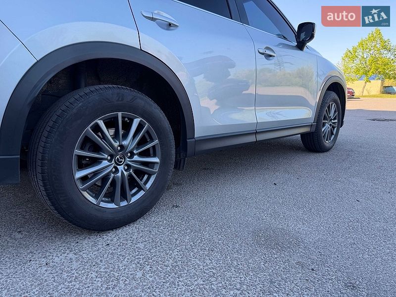 Внедорожник / Кроссовер Mazda CX-5 2017 в Днепре