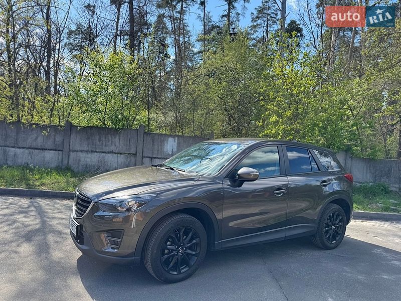 Внедорожник / Кроссовер Mazda CX-5 2016 в Гостомеле
