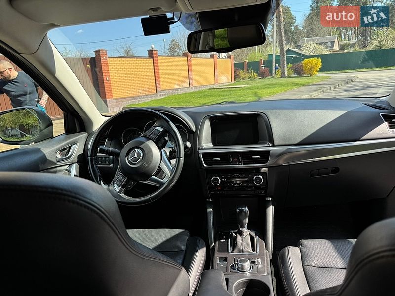 Внедорожник / Кроссовер Mazda CX-5 2016 в Гостомеле