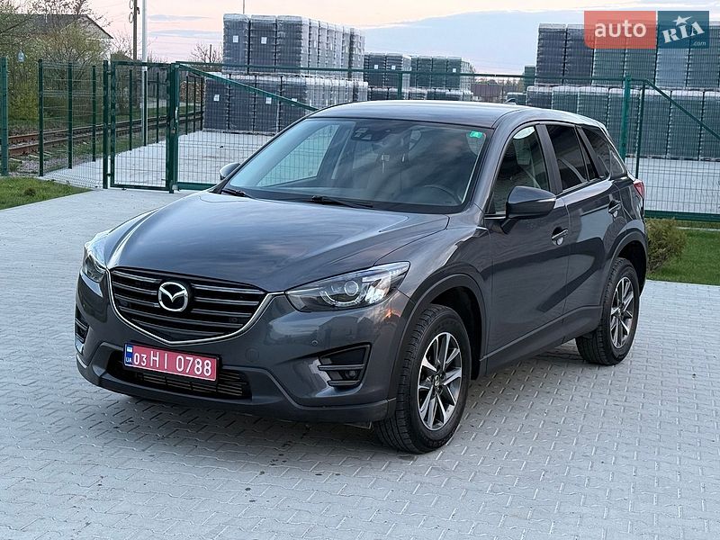 Внедорожник / Кроссовер Mazda CX-5 2015 в Сарнах