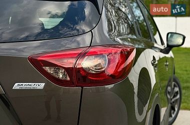 Внедорожник / Кроссовер Mazda CX-5 2016 в Луцке