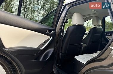 Внедорожник / Кроссовер Mazda CX-5 2016 в Луцке