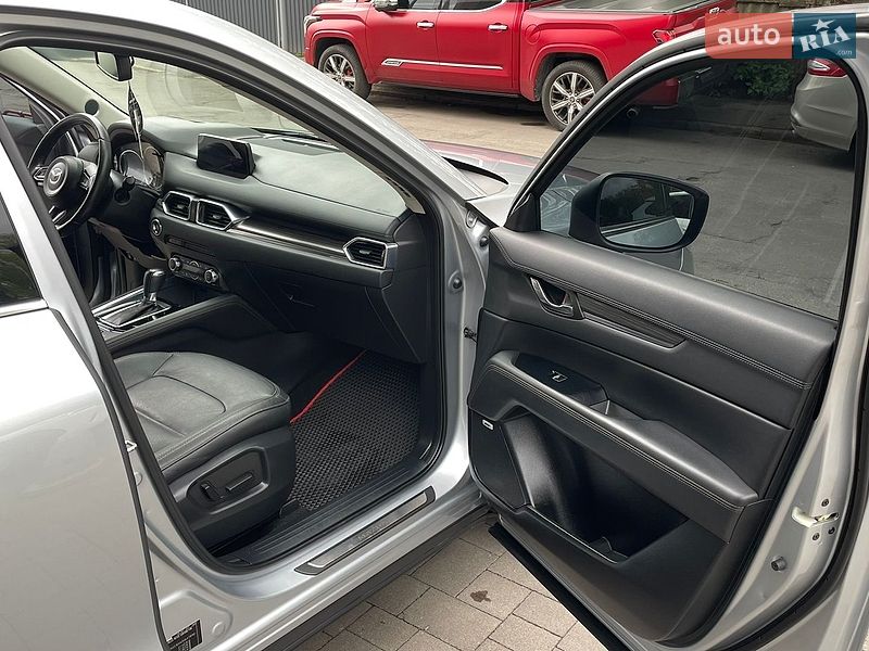 Внедорожник / Кроссовер Mazda CX-5 2017 в Виннице
