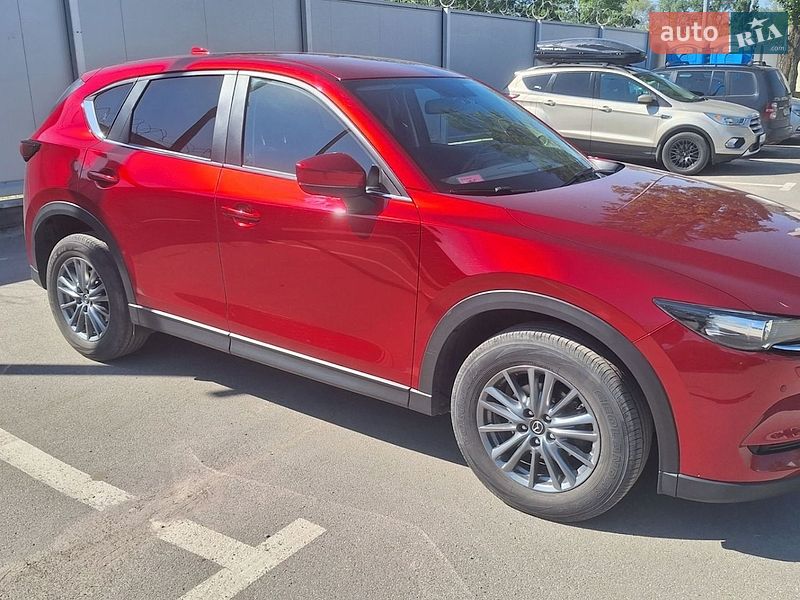 Позашляховик / Кросовер Mazda CX-5 2017 в Києві