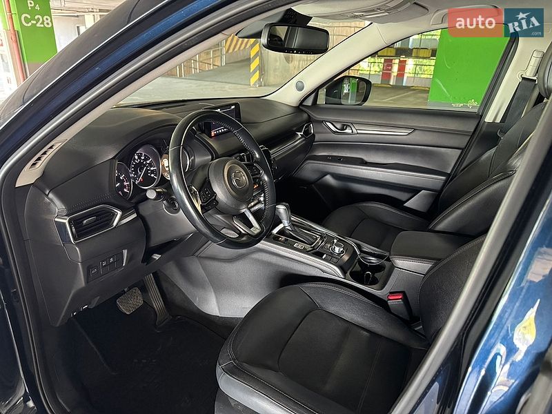 Внедорожник / Кроссовер Mazda CX-5 2017 в Киеве