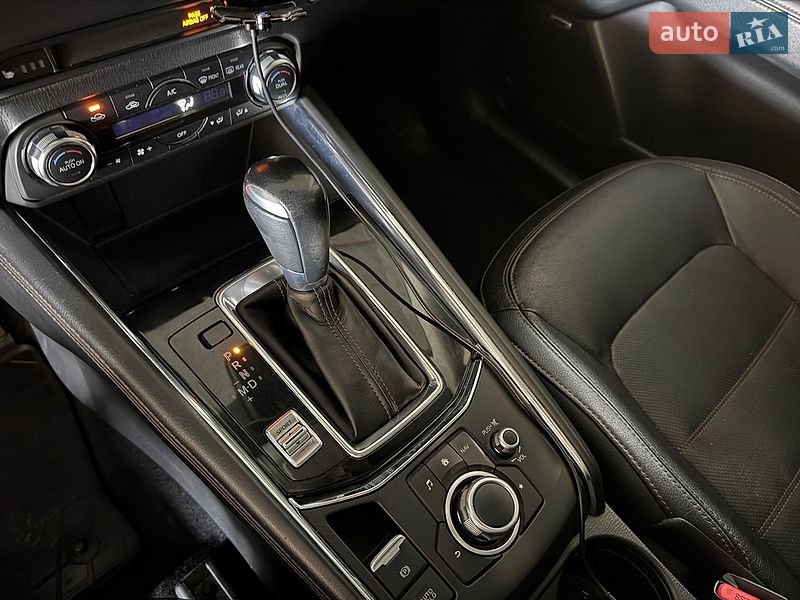 Внедорожник / Кроссовер Mazda CX-5 2017 в Киеве