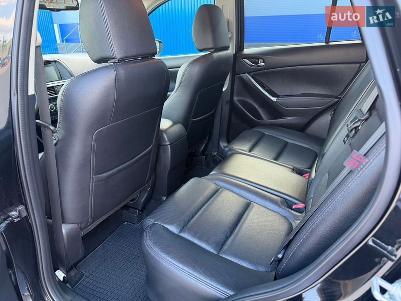 Внедорожник / Кроссовер Mazda CX-5 2017 в Ровно