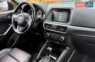 Внедорожник / Кроссовер Mazda CX-5 2016 в Стрые