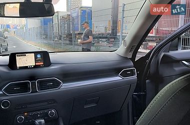 Внедорожник / Кроссовер Mazda CX-5 2017 в Киеве