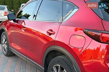 Внедорожник / Кроссовер Mazda CX-5 2018 в Староконстантинове