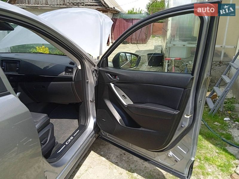Внедорожник / Кроссовер Mazda CX-5 2014 в Олевске