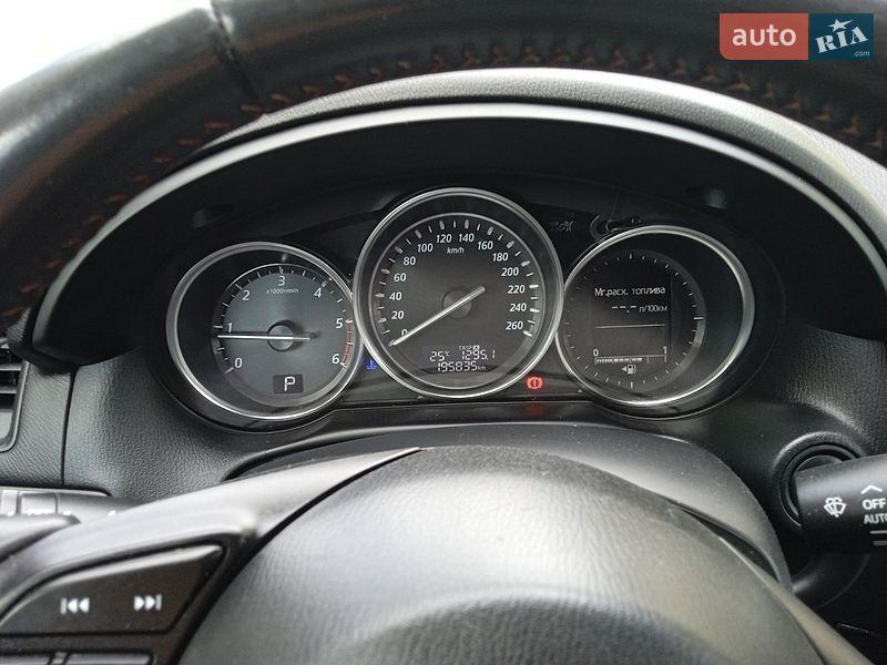 Внедорожник / Кроссовер Mazda CX-5 2014 в Олевске