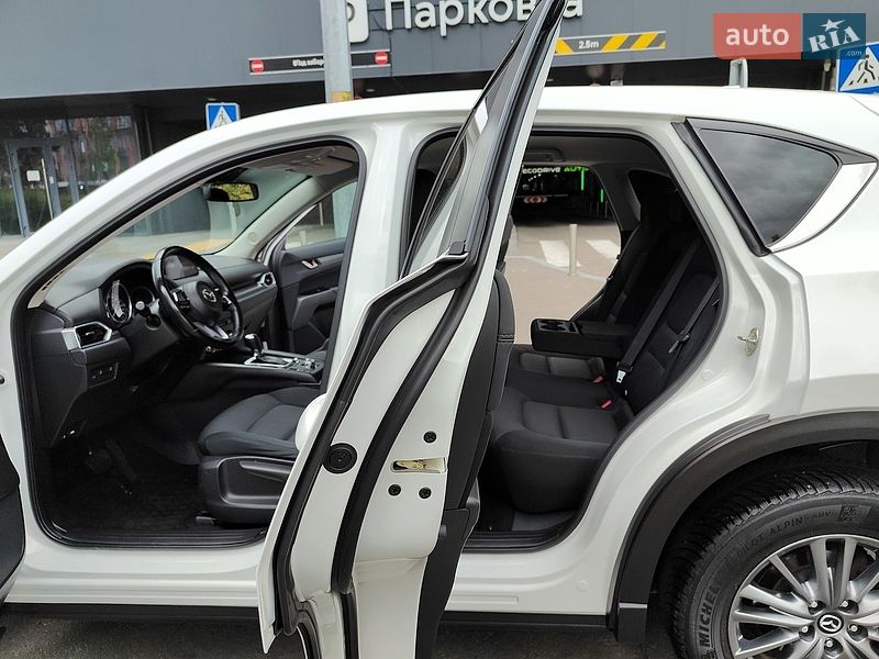 Внедорожник / Кроссовер Mazda CX-5 2018 в Киеве