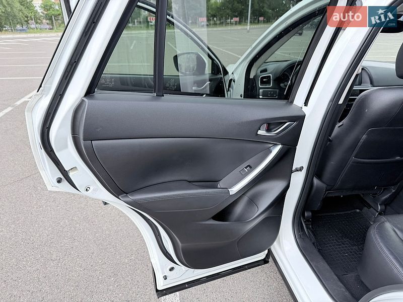 Внедорожник / Кроссовер Mazda CX-5 2015 в Киеве фото 37 Внедорожник / Кроссовер Mazda CX-5 2015 в Киеве