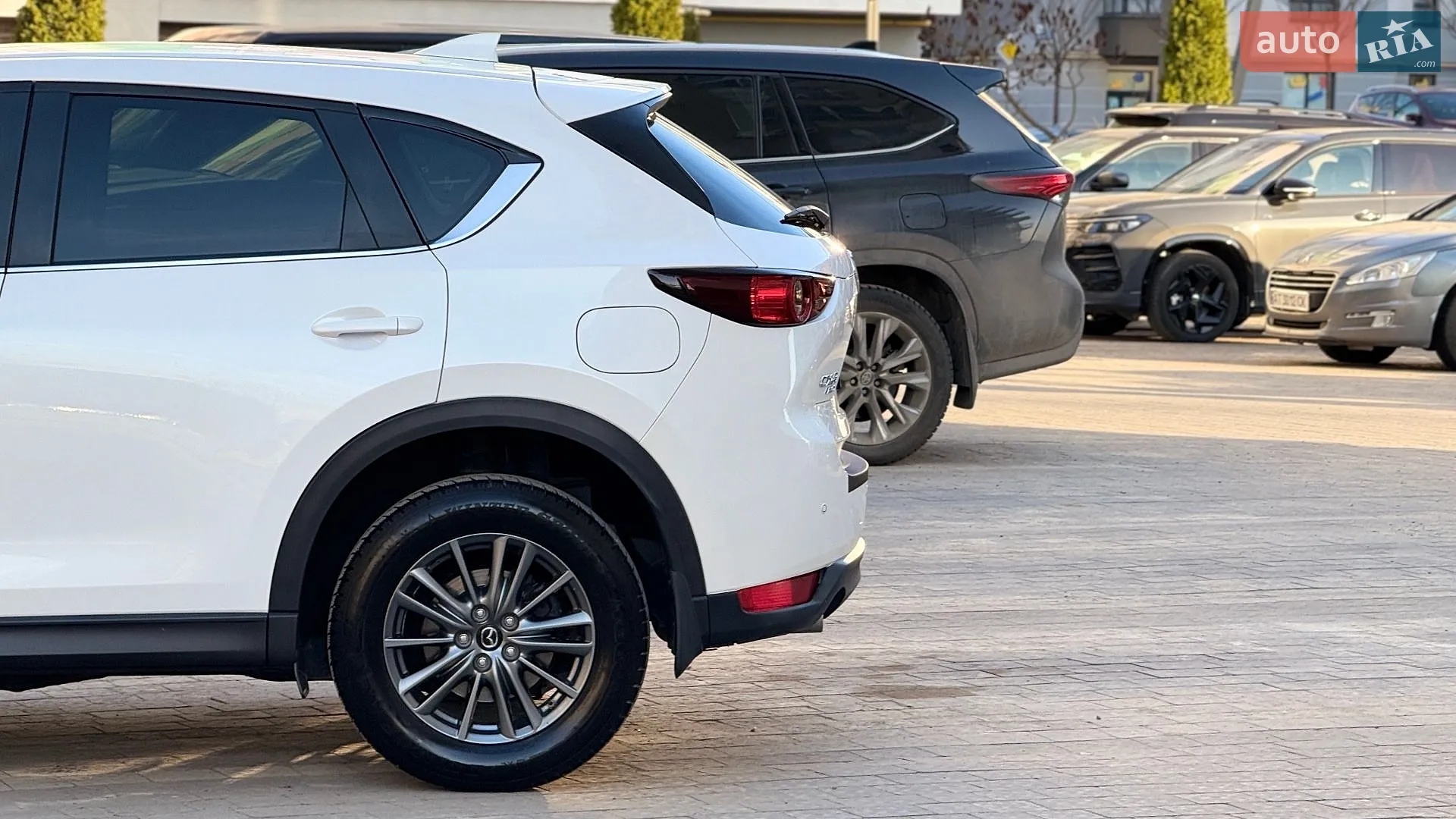 2017 Mazda CX-5 - мініатюра 21