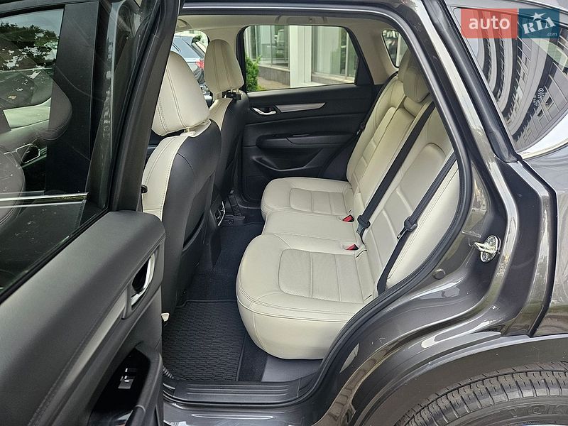 Внедорожник / Кроссовер Mazda CX-5 2022 в Киеве