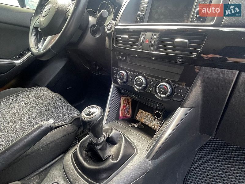 Внедорожник / Кроссовер Mazda CX-5 2014 в Сваляве