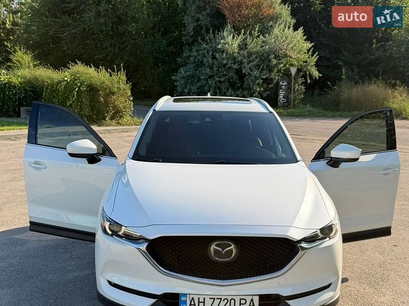 Позашляховик / Кросовер Mazda CX-5 2018 в Дніпрі фото 4 Позашляховик / Кросовер Mazda CX-5 2018 в Дніпрі