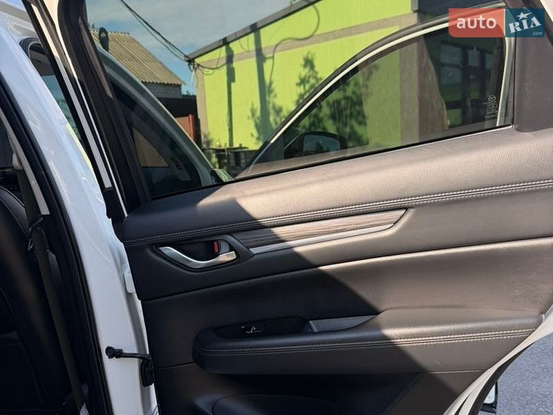 Позашляховик / Кросовер Mazda CX-5 2018 в Дніпрі фото 14 Позашляховик / Кросовер Mazda CX-5 2018 в Дніпрі