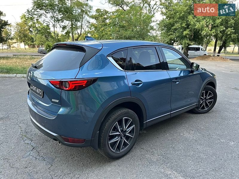 Позашляховик / Кросовер Mazda CX-5 2017 в Миколаєві